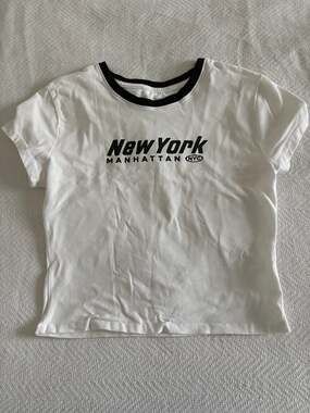 better / together New York Manhattan Ringer T-Shirt